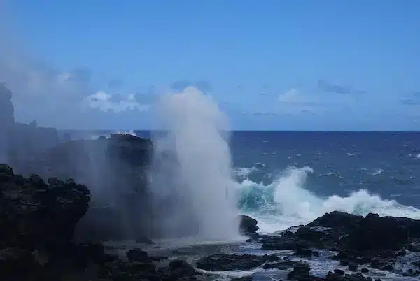 Nakalele-Point-Blowhole-Maui